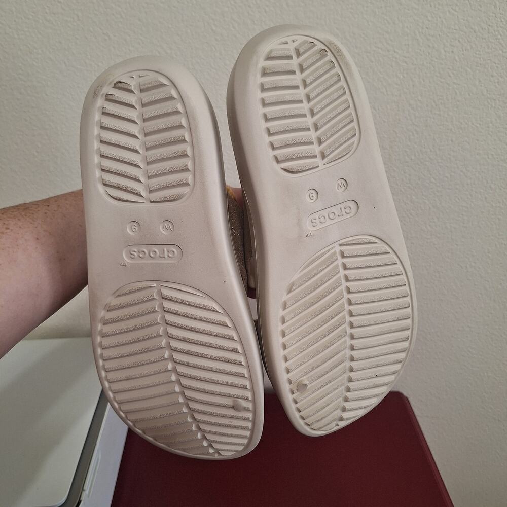 Crocs Women's Getaway Platform H-Strap Wedge Sandals Gold Tan Womens 9 - Picture 4 of 6